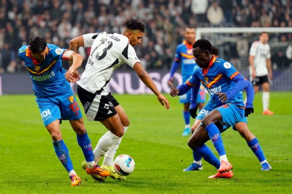 Beşiktaş ilkleri yaşattı! Dikkat çeken istatistik: Tam 59 yıl sonra aynı sonuç